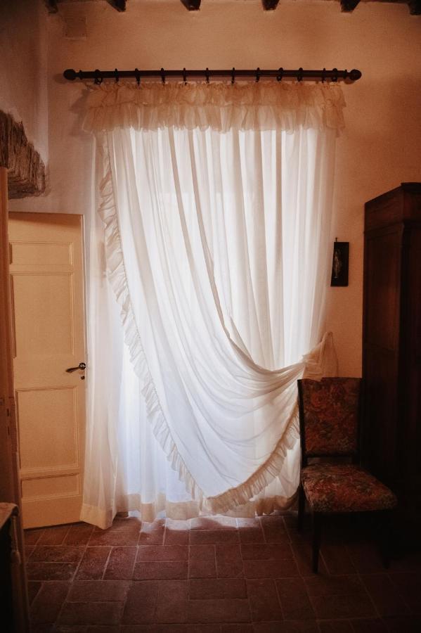 فندق Palazzetto Pergi Tolfa المظهر الخارجي الصورة