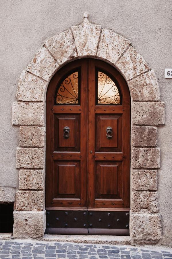 فندق Palazzetto Pergi Tolfa المظهر الخارجي الصورة